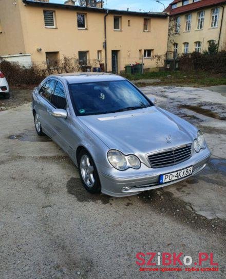 2001' Mercedes-Benz Klasa C photo #1