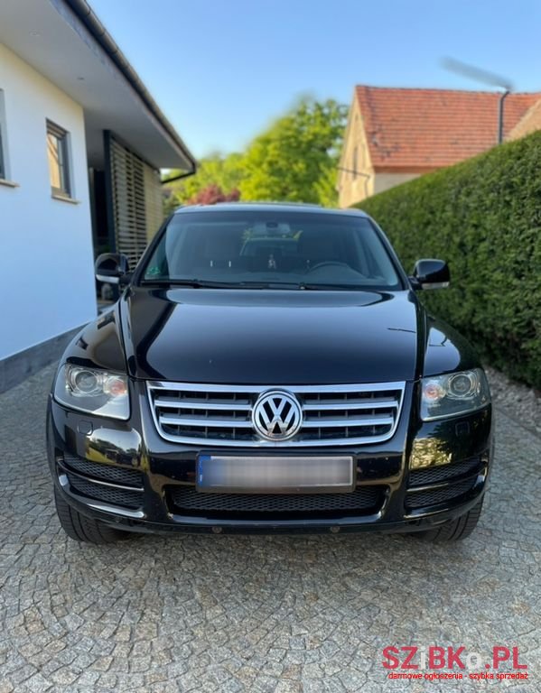 2005' Volkswagen Touareg 3.0 V6 Tdi Tiptr photo #1