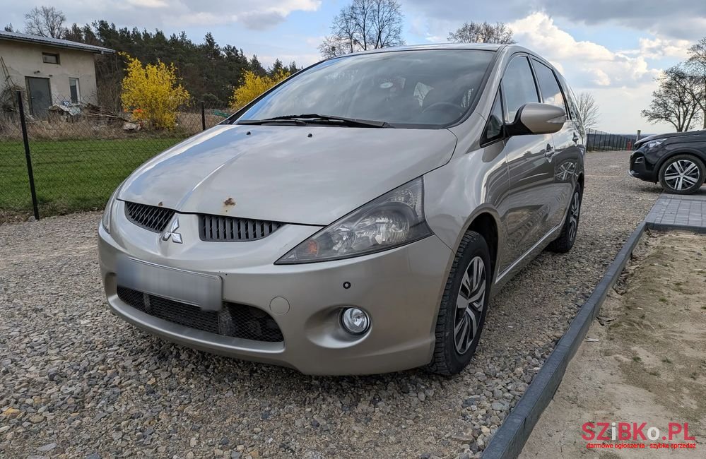 2007' Mitsubishi Grandis 2.0 Did Intense photo #3