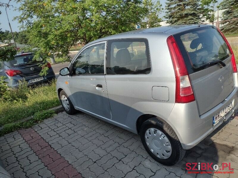 2003' Daihatsu Cuore photo #3