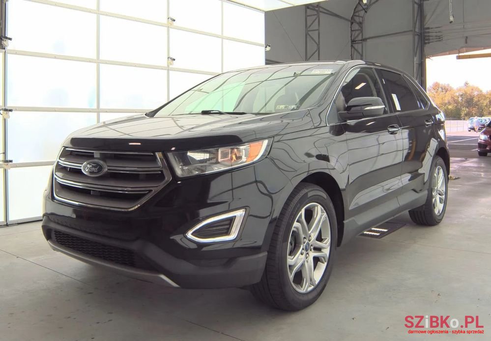 2000' Ford Edge photo #2