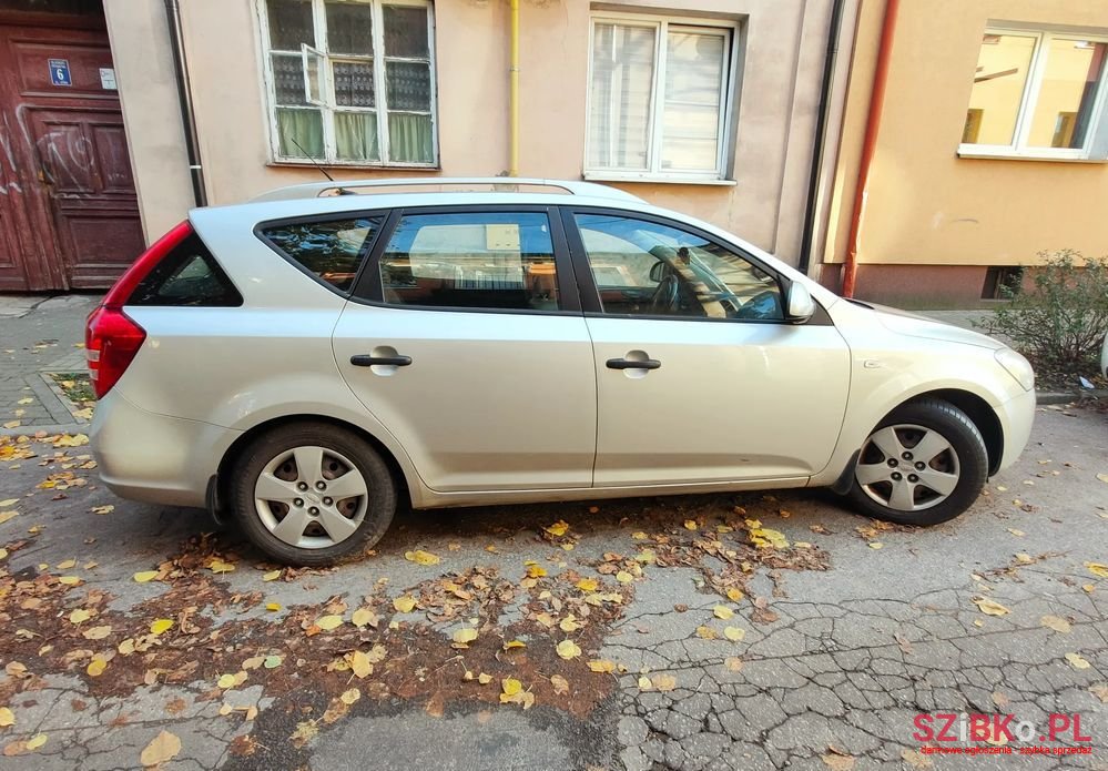2008' Kia Ceed photo #1