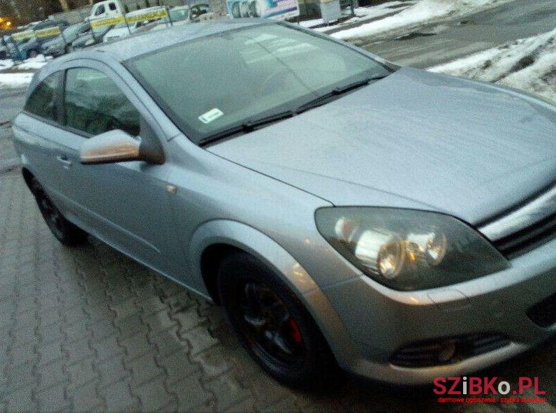 2007' Opel Astra photo #1