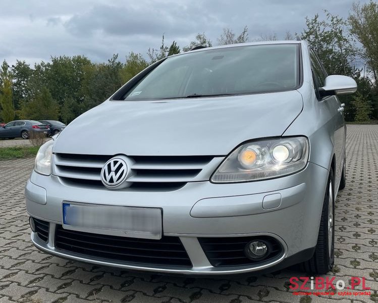 2008' Volkswagen Golf Plus 1.4 Tsi United photo #3