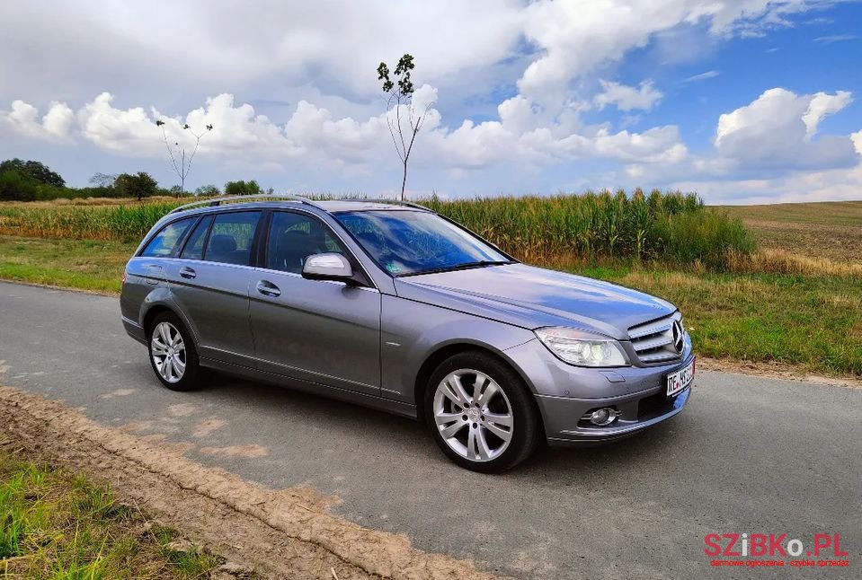 2009' Mercedes-Benz Klasa C photo #3