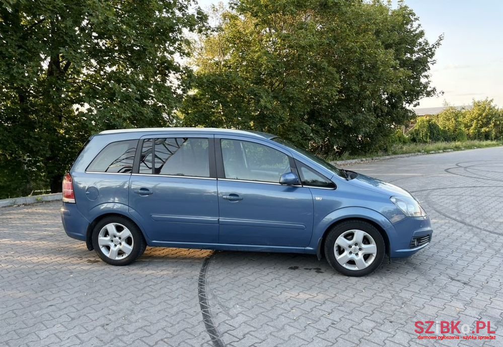 2007' Opel Zafira photo #5