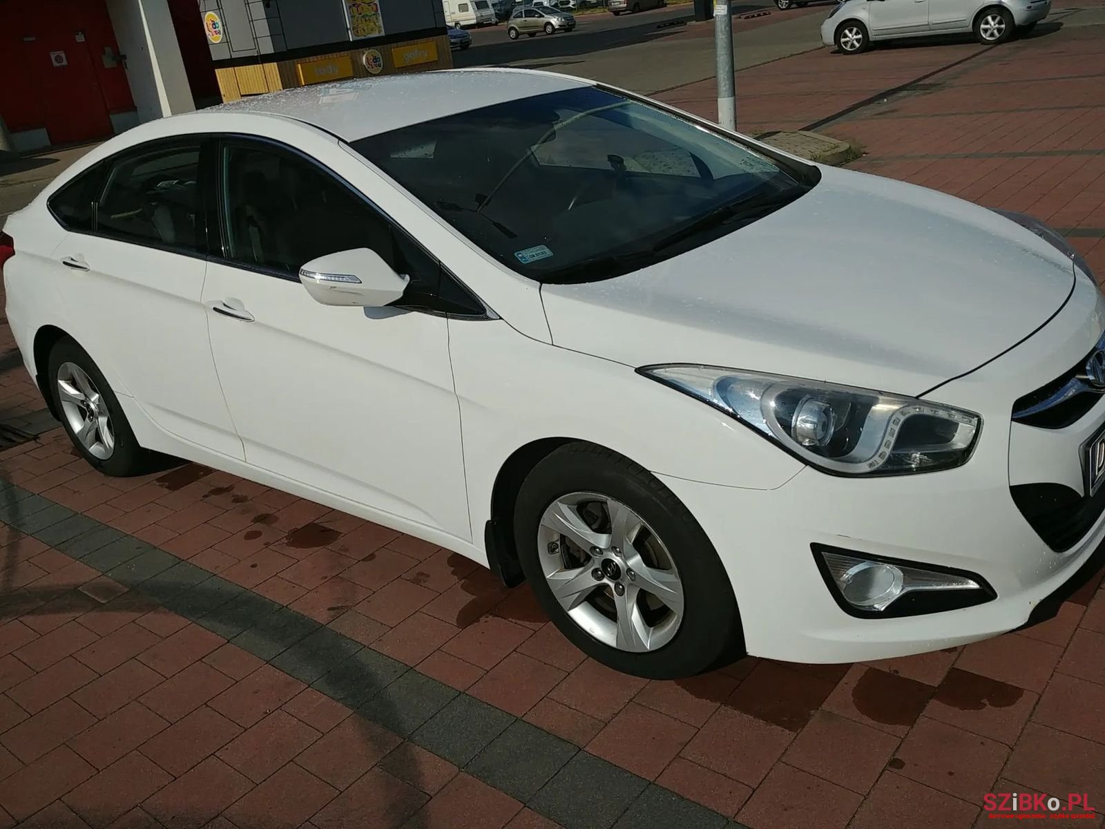 2014' Hyundai i40 photo #1