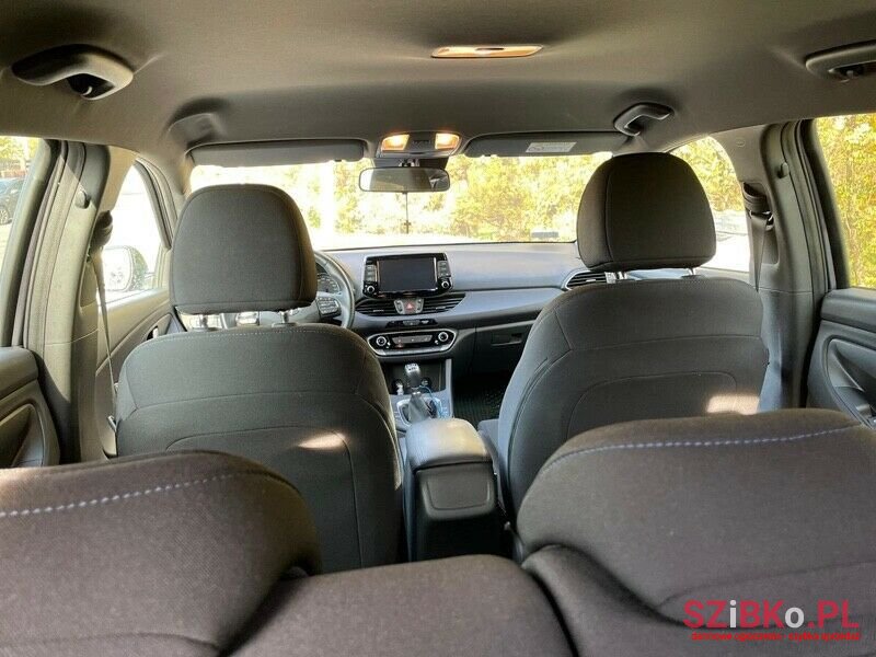 2019' Hyundai i30 photo #5