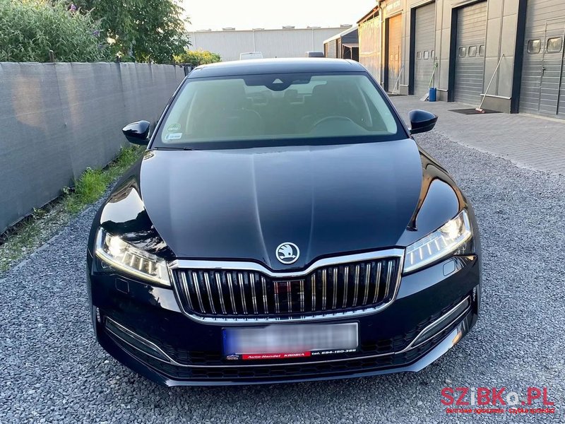 2020' Skoda Superb photo #6