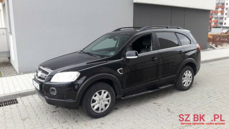 2008' Chevrolet Captiva photo #2