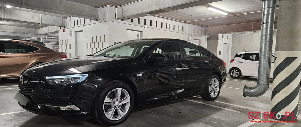 2019' Opel Insignia photo #6