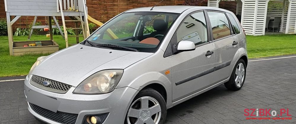 2006' Ford Fiesta 1.6 Tdci Ghia photo #1