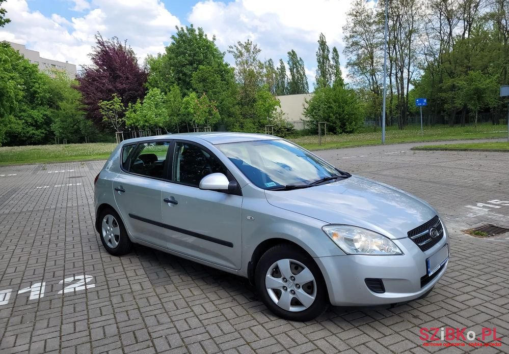 2008' Kia Ceed photo #5