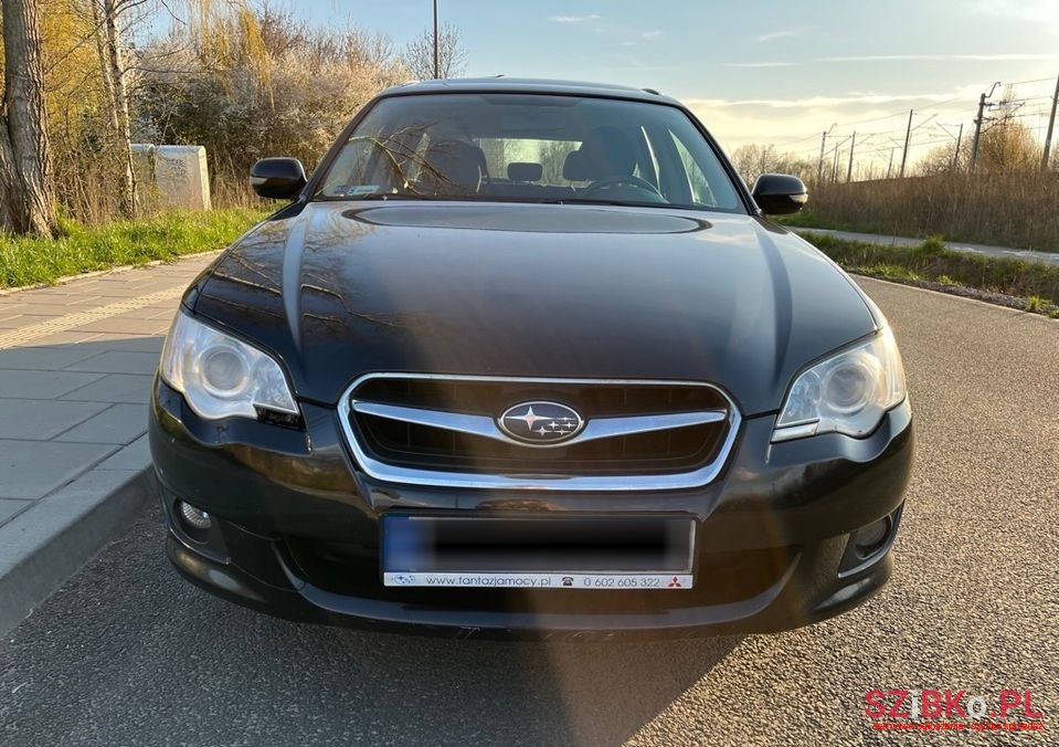 2007' Subaru Legacy photo #1