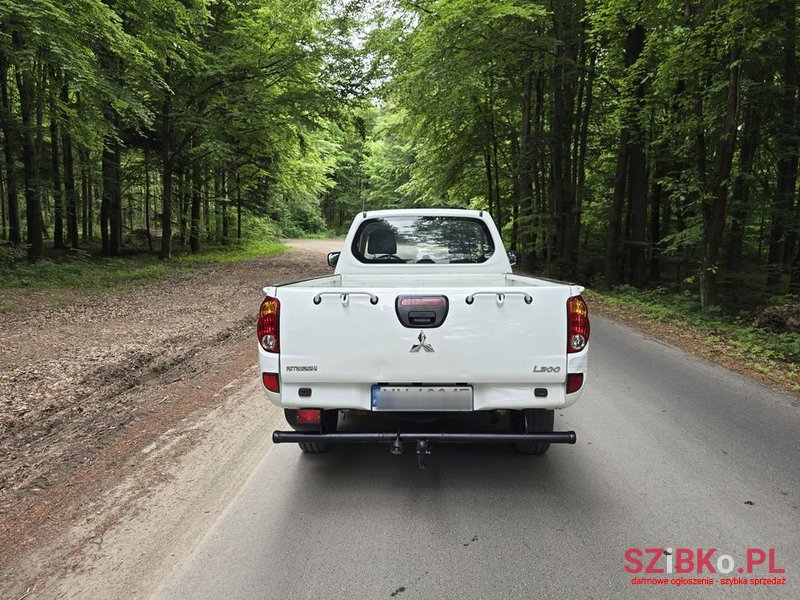 2013' Mitsubishi L200 photo #6