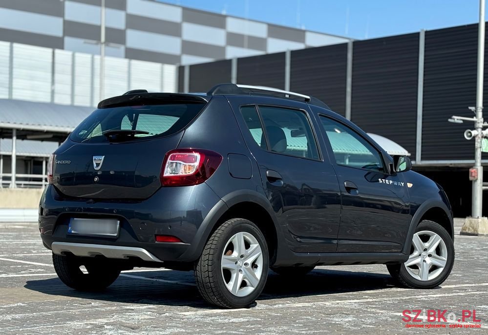 2016' Dacia Sandero Stepway photo #4