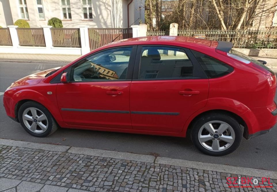 2005' Ford Focus photo #6