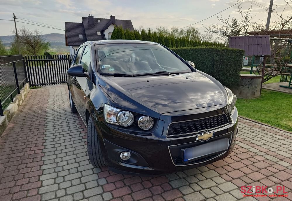 2011' Chevrolet Aveo 1.6 Ltz photo #2