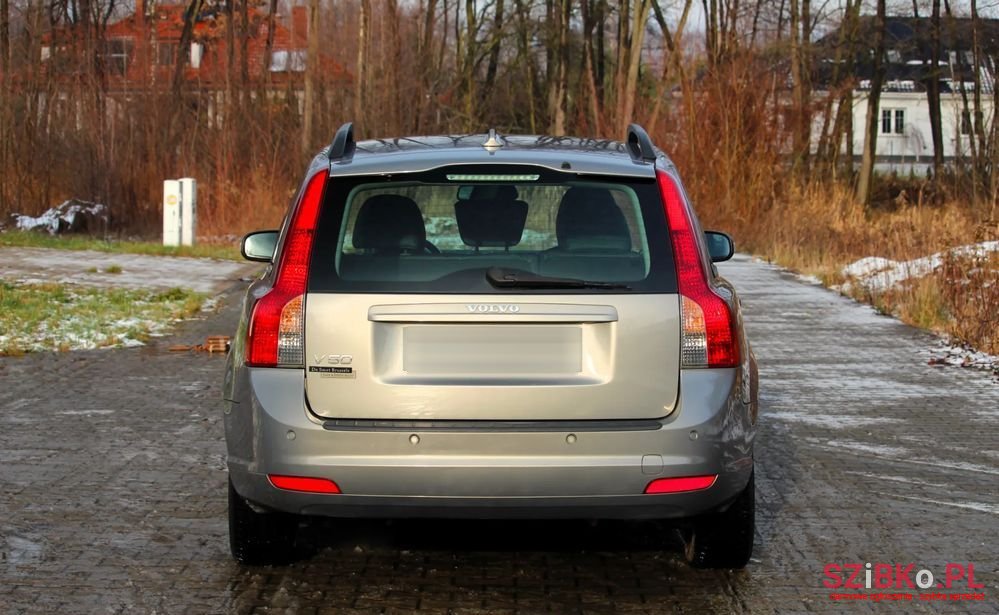 2008' Volvo V50 photo #4