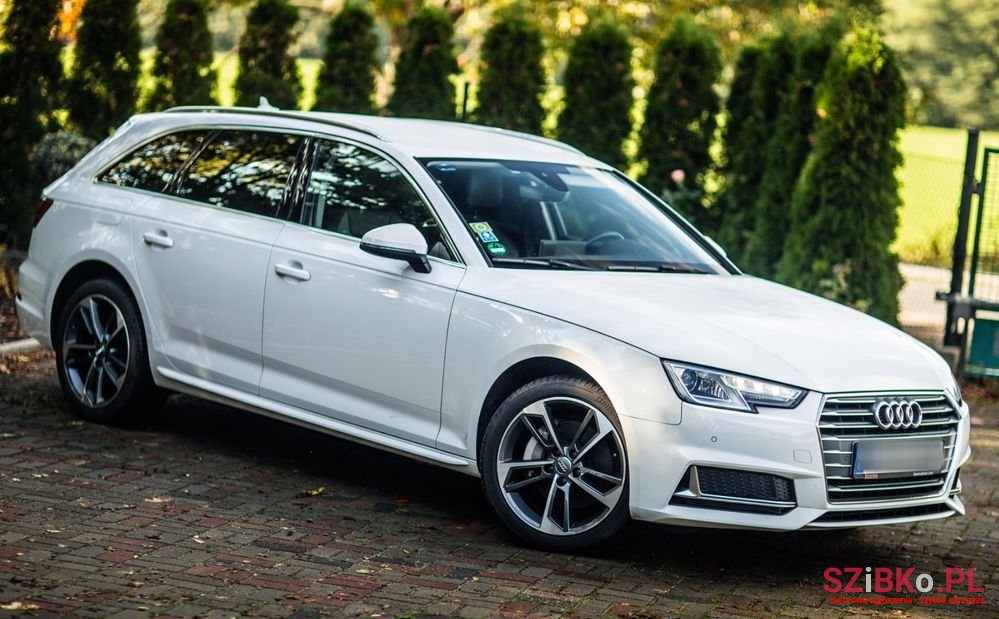 2019' Audi A4 Avant Sport photo #4