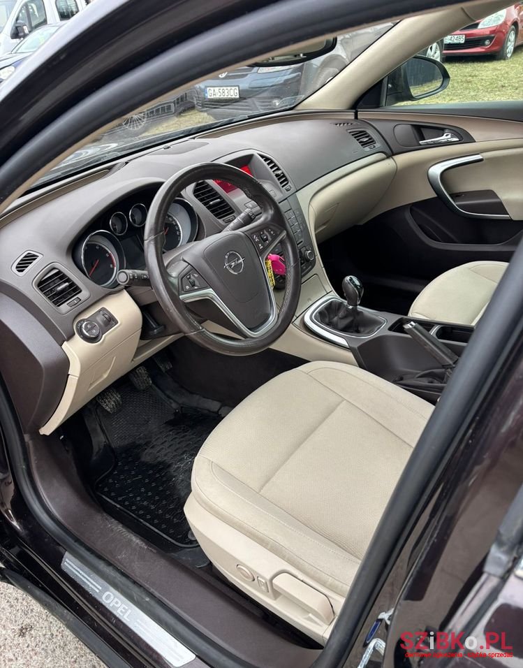 2011' Opel Insignia 2.0 Cdti Cosmo photo #5