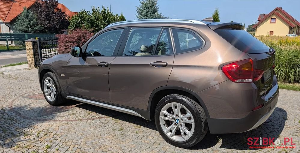 2012' BMW X1 Xdrive20D photo #4