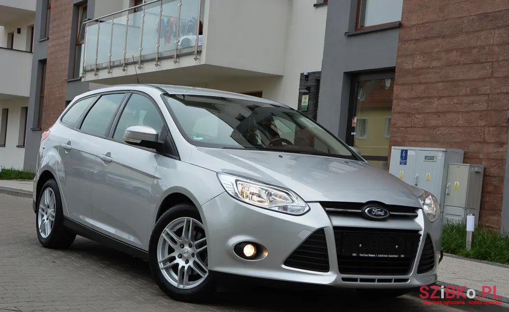 2012' Ford Focus photo #4