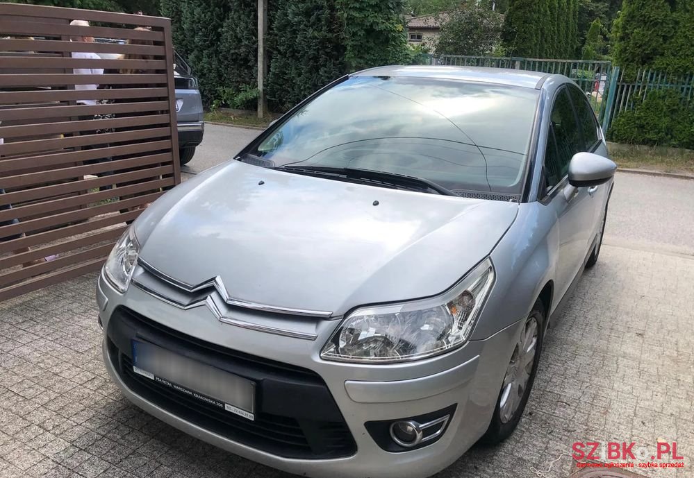 2009' Citroen C4 photo #4