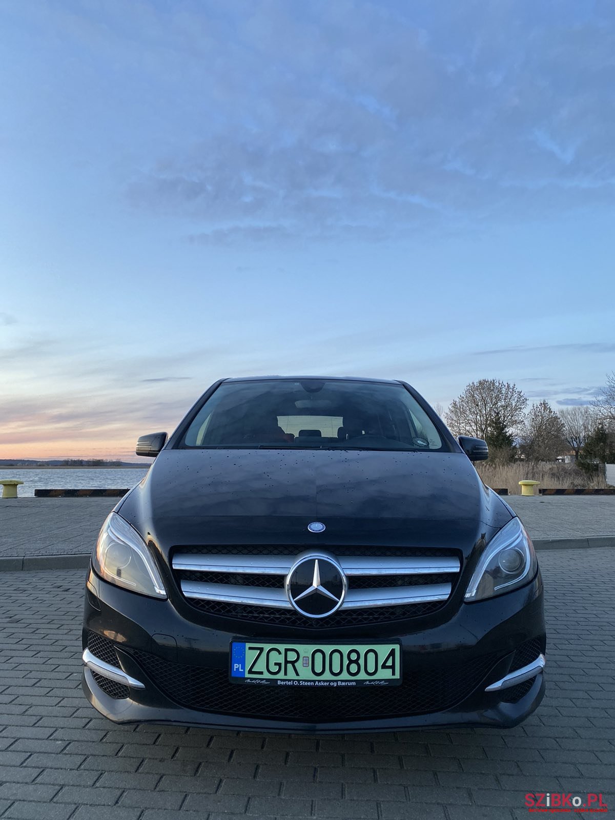 2016' Mercedes-Benz B-Class photo #3