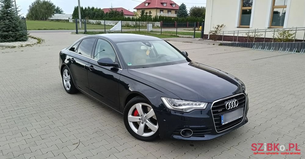 2013' Audi A6 S Tronic photo #3