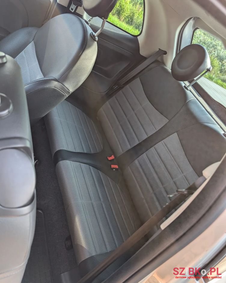 2011' Fiat 500 photo #6