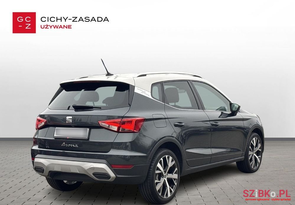 2021' SEAT Arona photo #5