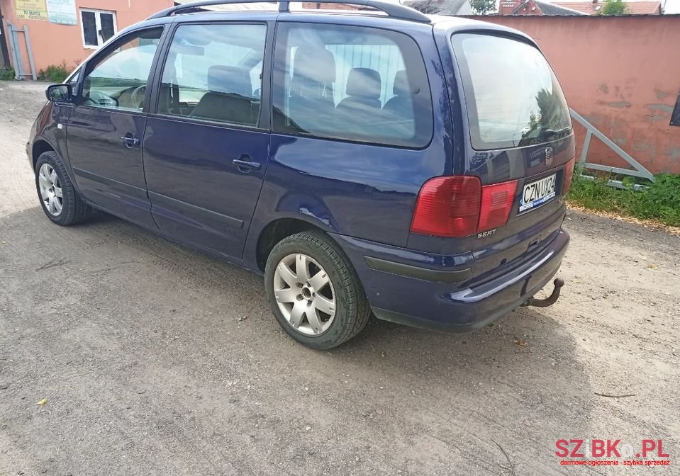 2002' SEAT Alhambra photo #2