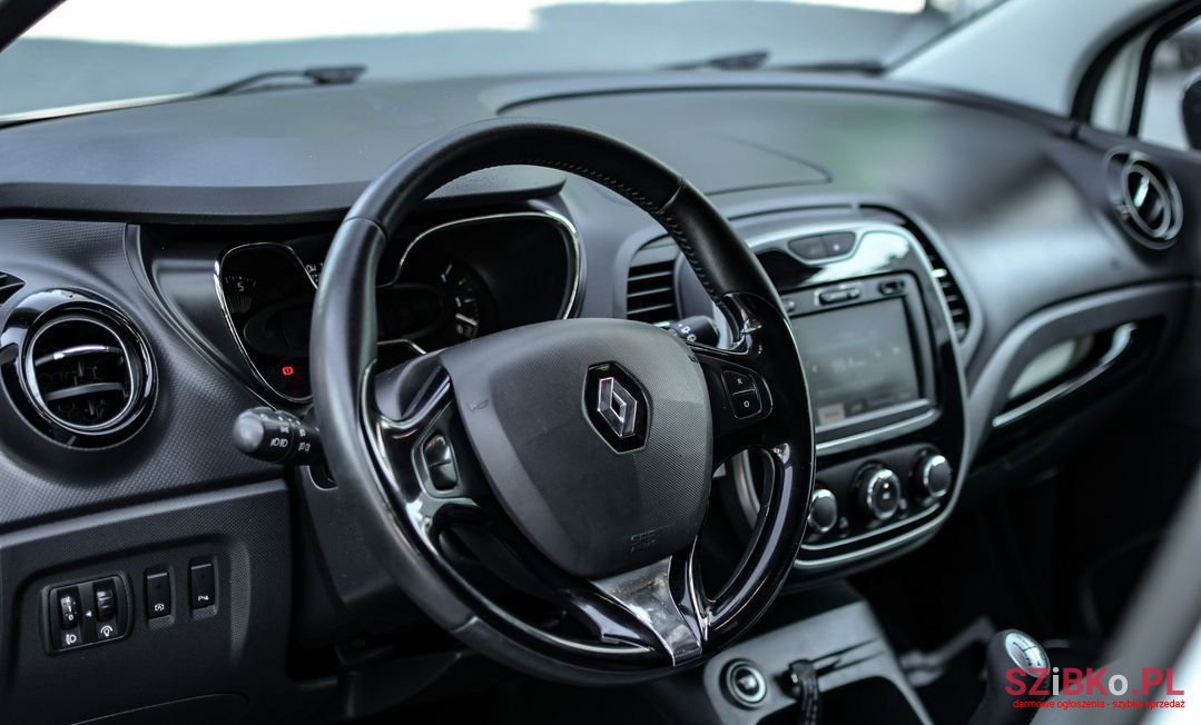 2013' Renault Captur photo #5