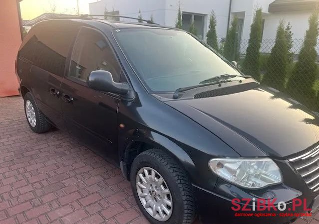 2006' Chrysler Grand Voyager 2.8 Crd Se photo #2