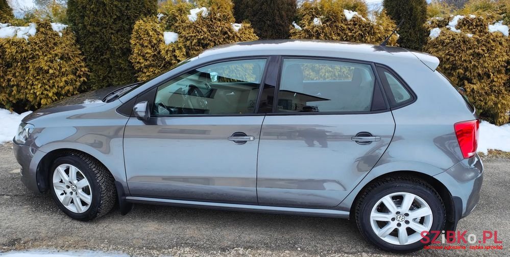 2010' Volkswagen Polo 1.4 16V Highline photo #3