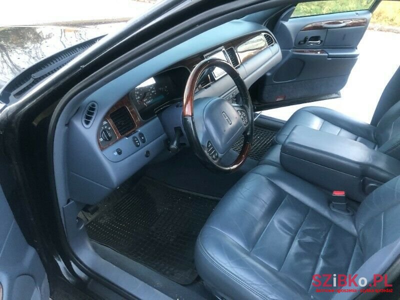 2001' Lincoln photo #4