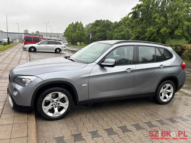 2011' BMW X1 Xdrive20D photo #4