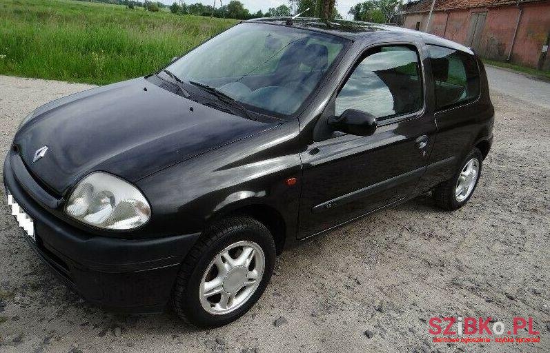 2001' Renault Clio photo #5