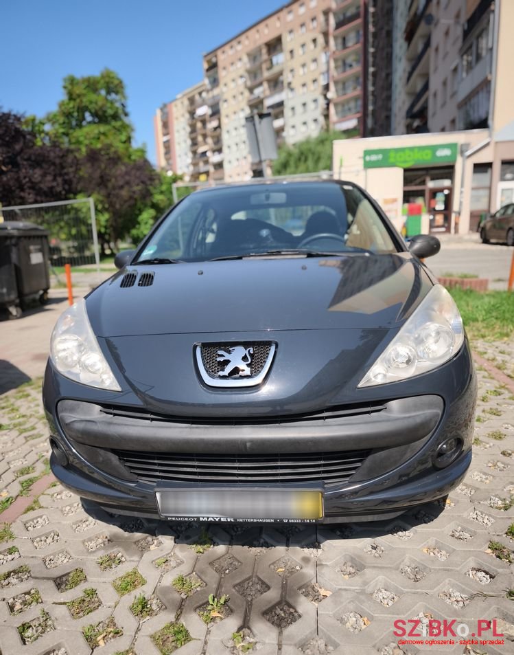 2010' Peugeot 206 photo #2