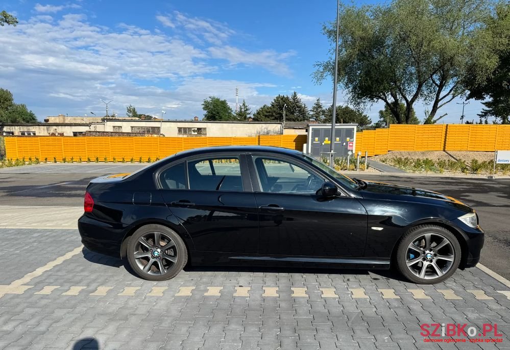 2008' BMW 3 Series 316I photo #3