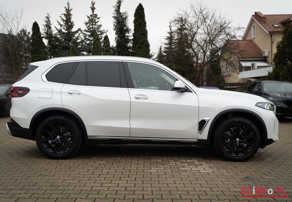 2024' BMW X5 Xdrive40D photo #3