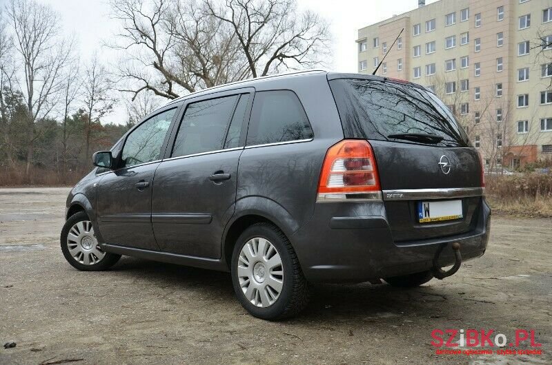 2012' Opel Zafira photo #5