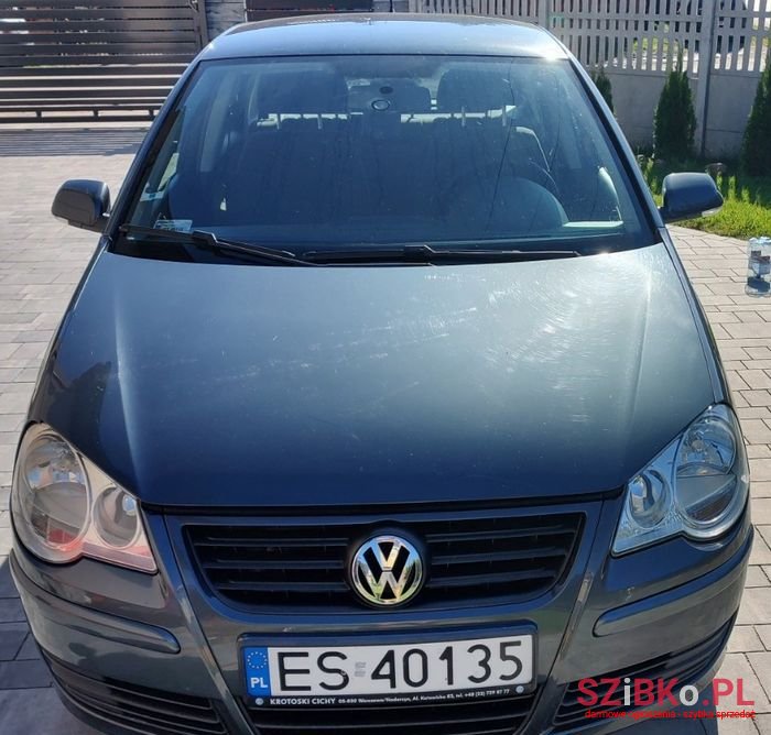 2007' Volkswagen Polo photo #1