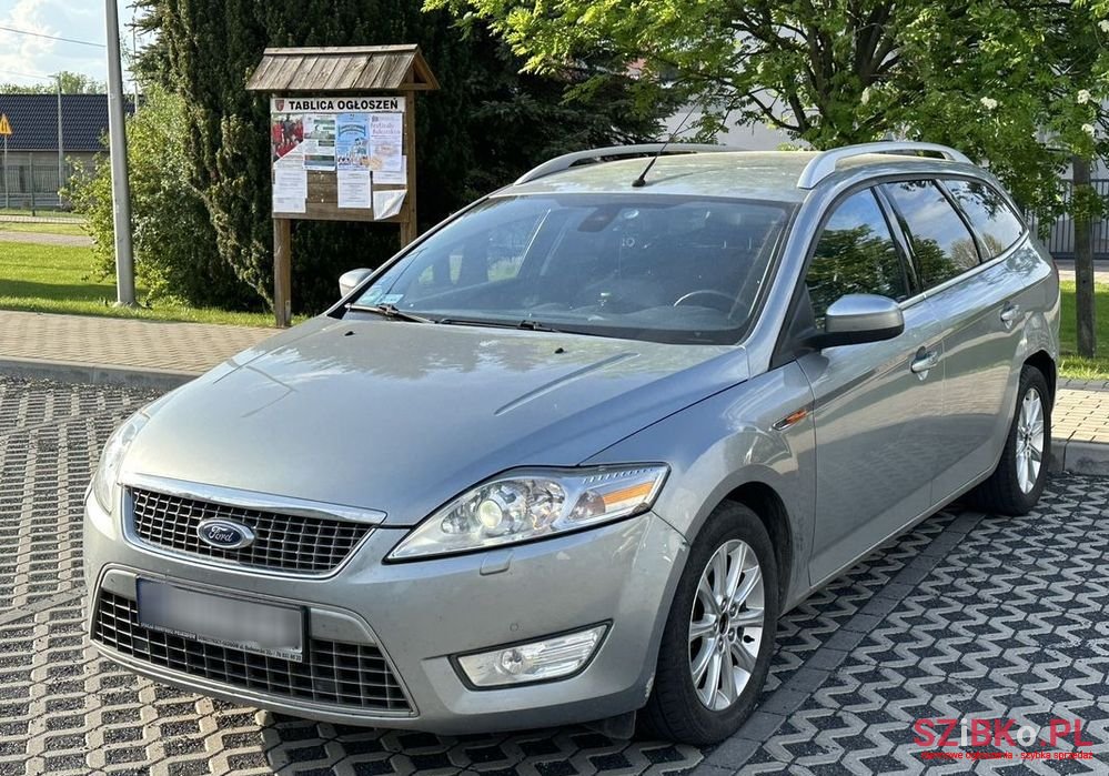 2010' Ford Mondeo 2.0 Tdci Titanium photo #2