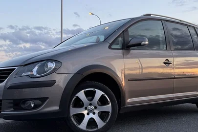 2008' Volkswagen Touran 1.4 Tsi Cross