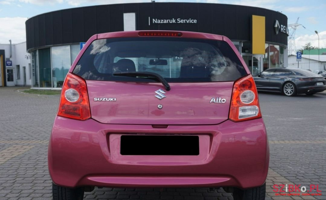 2010' Suzuki Alto photo #6