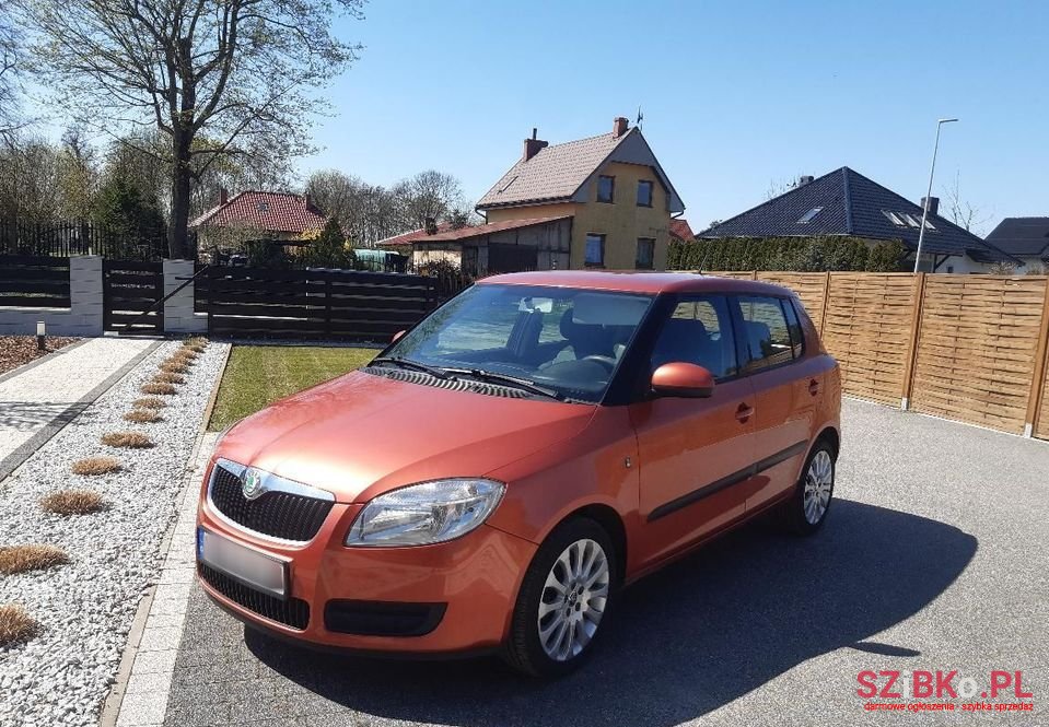2007' Skoda Fabia photo #2
