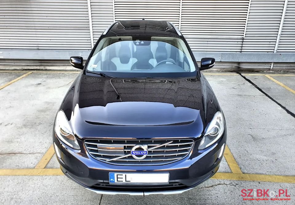 2016' Volvo Xc 60 photo #3