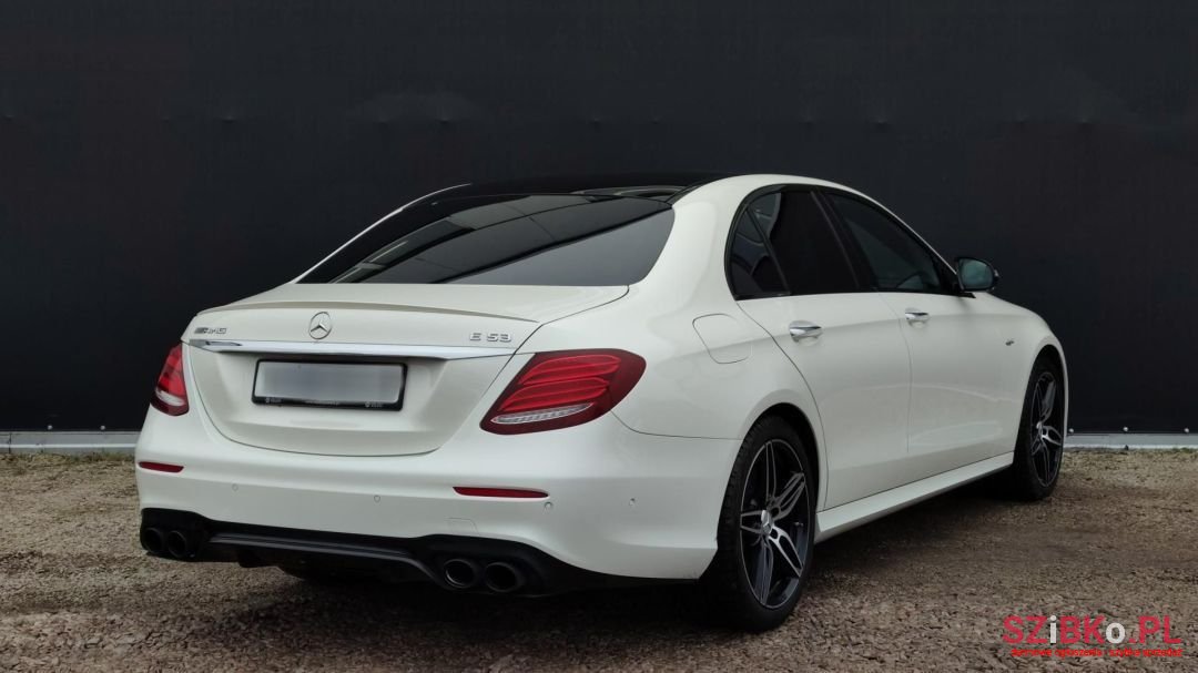 2019' Mercedes-Benz E-Class photo #4